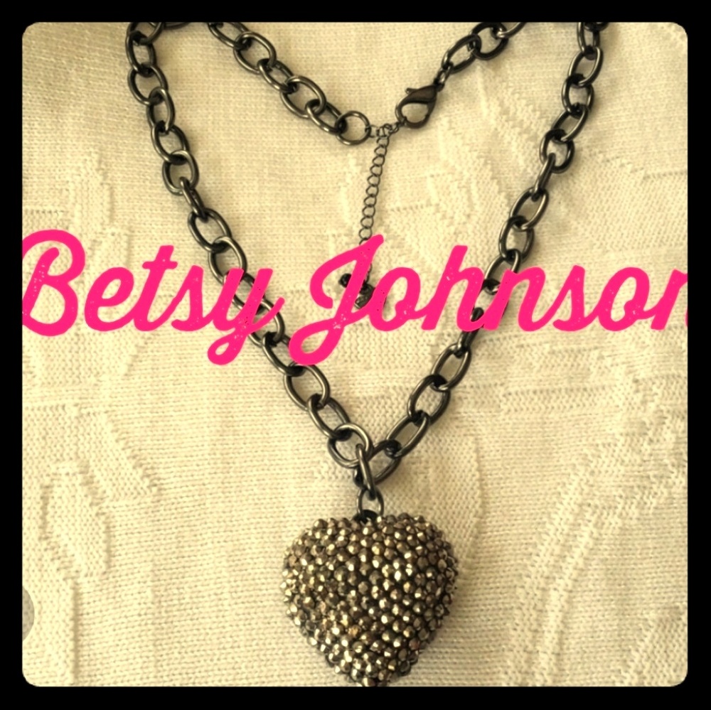 Betsy Johnson Grey Metallic Heart Necklace